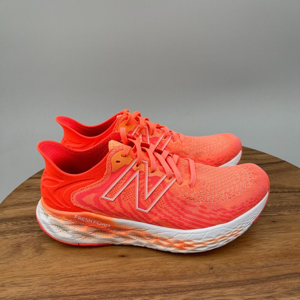 New Balance Fresh Foam 1080v11 Shoes Womens Size 7.5 B Orange Running Comfort